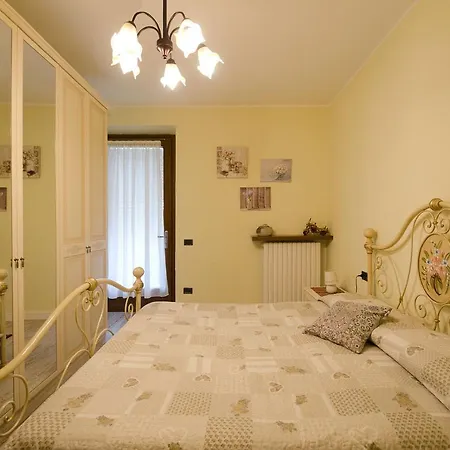 Apartment Accogliente Apt Al Centro Con Giardino E Jacuzzi *
